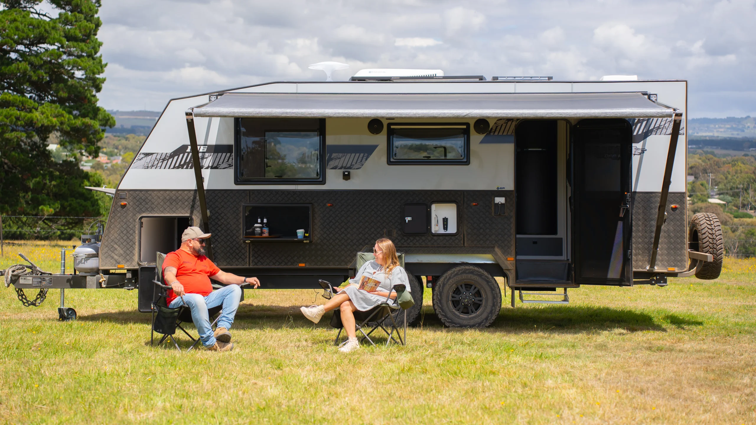 How to save money while caravanning